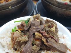 -梁师傅砂锅(哈达西街店)