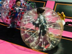 -嘿哟动霸CHUA·新潮玩运动娱乐中心·蹦床滑冰团建乐园