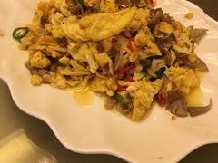 -湖泉水云间餐厅·弥勒地道菜(B座店)