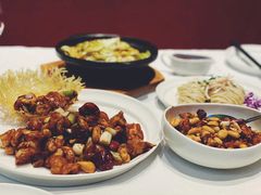 猪油渣炒牛心菜-眉州东坡(上海中心店)