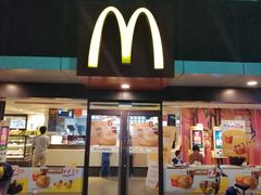 门面-麦当劳(新洲南路店)