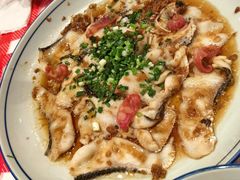 麒麟酱蒸鱼片-荆九爷爆炒桥头三嫩(云南北路店)