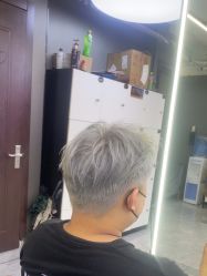 -藤野造型烫发染发