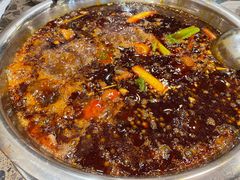 -肖肖酸萝卜鱼火锅(总店)
