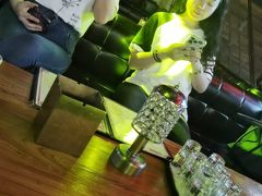 -喜鹊音乐酒馆(西街店)