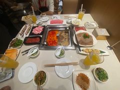 -海底捞火锅鲜切牛肉主题店(长寿路店)