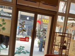 -必胜客(WOW昙华林店)