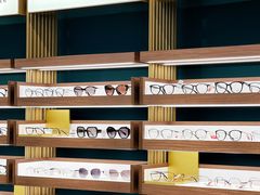 -LensCrafters亮视点(东方新天地店)