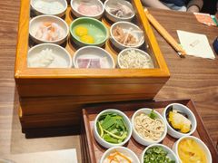 -良米山·云南野生菌过桥米线(上海首店)