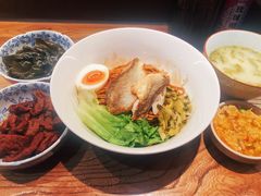 -蟹黄鱼·海派深夜面馆(江湾里店)