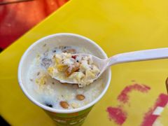 -清真老马家国华牛奶鸡蛋醪糟(正宁路店)