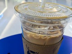 -瑞幸咖啡(Lab·前海壹方汇负一楼店)