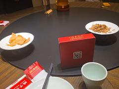 -鸽子侯·家宴·平价海鲜(市图书馆店)