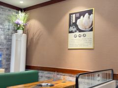 -菌之家·专业纯野生菌火锅·特色炒菌