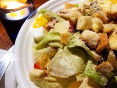 凯撒色拉配烤鸡培根帕玛森芝士-MARU玛露音乐餐厅(大学路店)