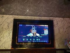 -K+全国连锁KTV(绿地缤纷天地店)