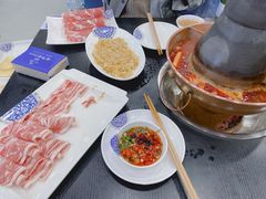 -楼外楼大刀肉传统火锅(西安大路店)