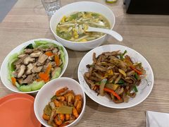 -爱的果实月嫂育婴师(世纪东方店)
