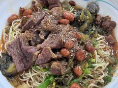 -阿阳牛腩腌面店