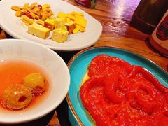 -老牌坊云南鱼豆花火锅(哈西万达店)