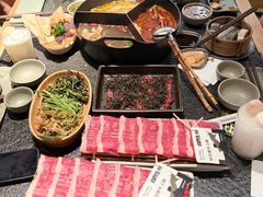 -三出山火锅(南京万象天地店)