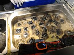 -黑色经典臭豆腐·湖南特产(步行街店)