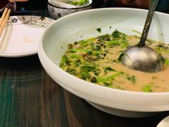 苋菜煮皮蛋-微食·原产地湘菜