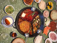 -五里关火锅(上海鑫耀·光环Live店)