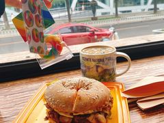 -Catch Bagel(芳草地店)