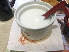 蛋白杏仁茶-添好运点心专门店(北角店)