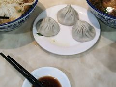 -聚笼鲜美食(凤凰街店)