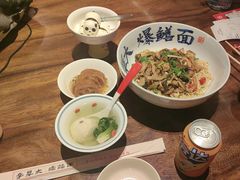 -李犟大爆鳝面·手工蟹黄包(湖滨西湖店)