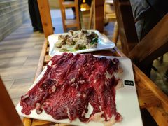 吊龙伴-普宁潮汕牛肉火锅(新香洲店)