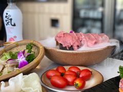 跷脚嫩牛肉-菌子鲜汤野生菌锅