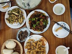 -美顺香食府鱼头老店(雪野湖店)