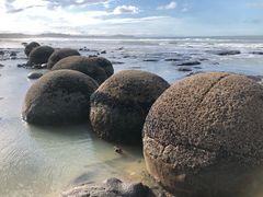 -摩拉基大圆石