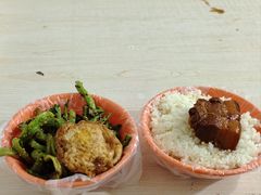 -咱家王新国把子肉(县东巷店)