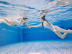 -龙格亲子游泳·水育早教中心(华亿大润发店)