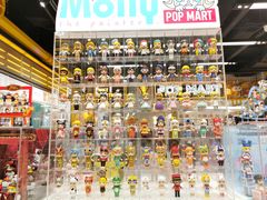 -泡泡玛特POPMART(上海环球港店)