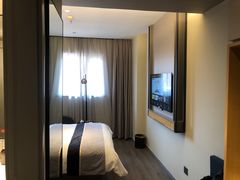-如家商旅酒店(大连中山广场青泥洼桥店)