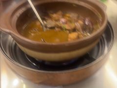 -胡须佬鸡煲四季火锅店(石厦西村直营店)