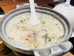 -珍宝轩海鲜火锅(碧湖大厦店)