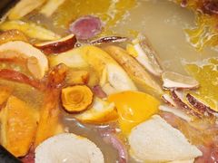 -一朵菌·野生菌探索家火锅(南亚店)