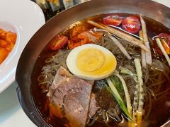 -益百岁牛尾汤(香山路店)