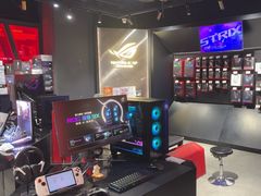 -ROG玩家国度(美罗城店)