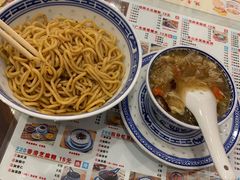 -广信牛奶甜品世家(台东店)