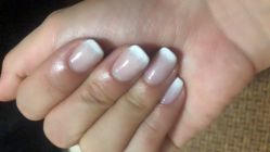 -灰姑娘美甲美睫馆