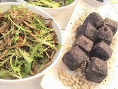 -一味一诚•鲜嫩烤鱼(昌发展万科广场店)