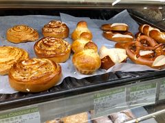 -绿叶子(春秀路店)