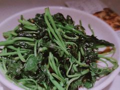 蒜蓉炒番薯叶-原味田园·客家菜·土窑鸡(中航城君尚购物中心店)